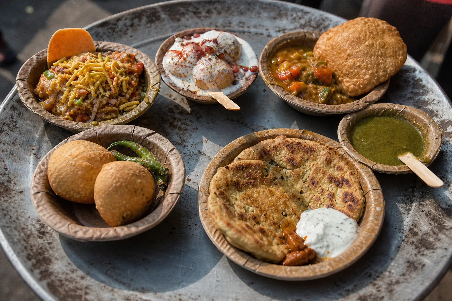 Indian street food in Delhi: iconic snacks compared